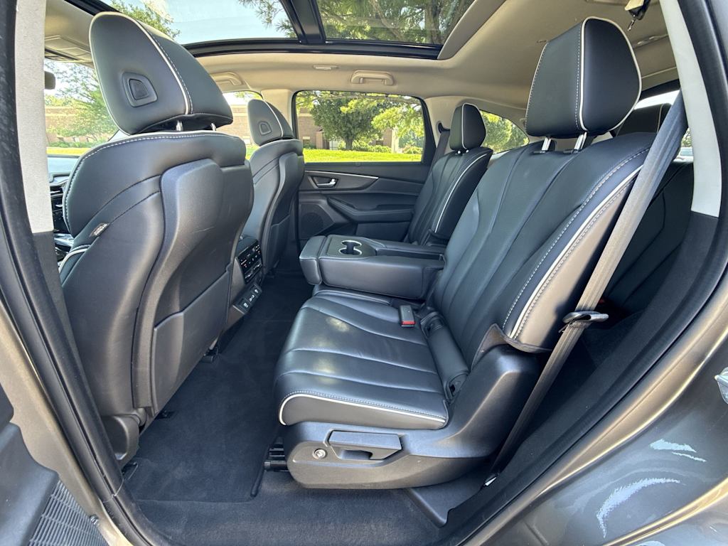 Thumbnail: 2022 Acura MDX - 13