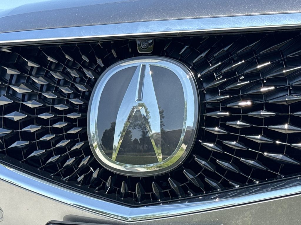 Thumbnail: 2022 Acura MDX - 7