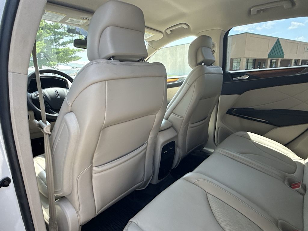 Thumbnail: 2018 Lincoln MKC - 12