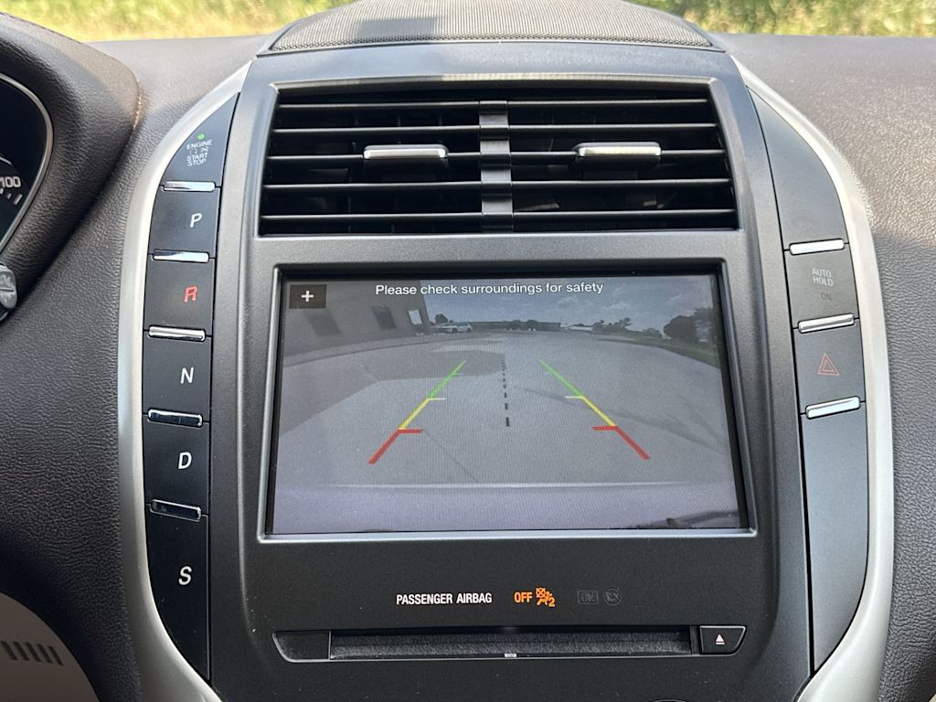 Thumbnail: 2018 Lincoln MKC - 34