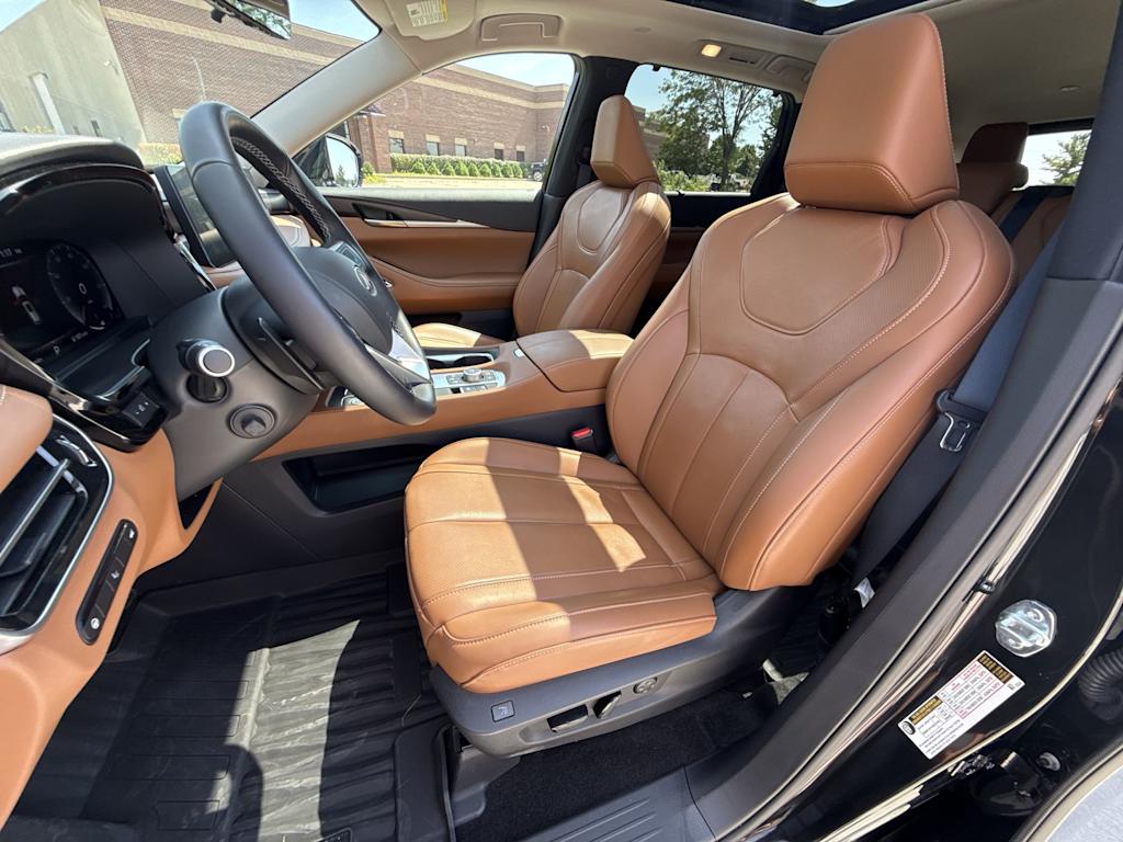 Thumbnail: 2025 INFINITI QX60 - 11