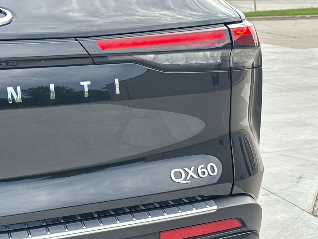 Thumbnail: 2025 INFINITI QX60 - 24