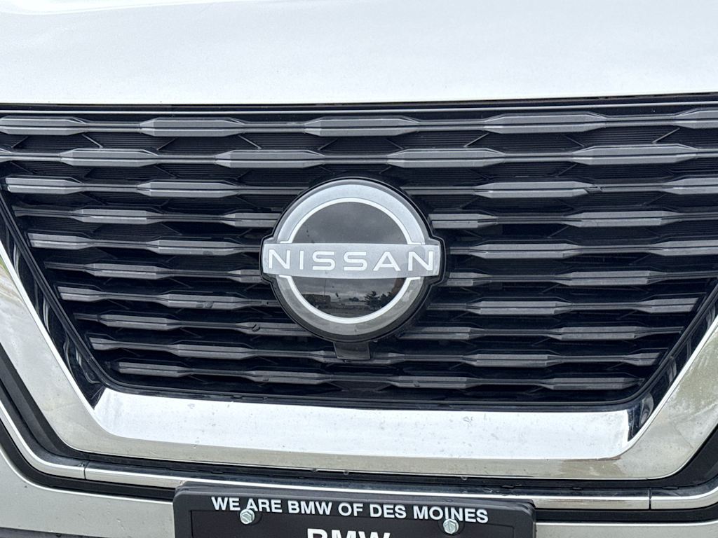 Thumbnail: 2022 Nissan Rogue - 7