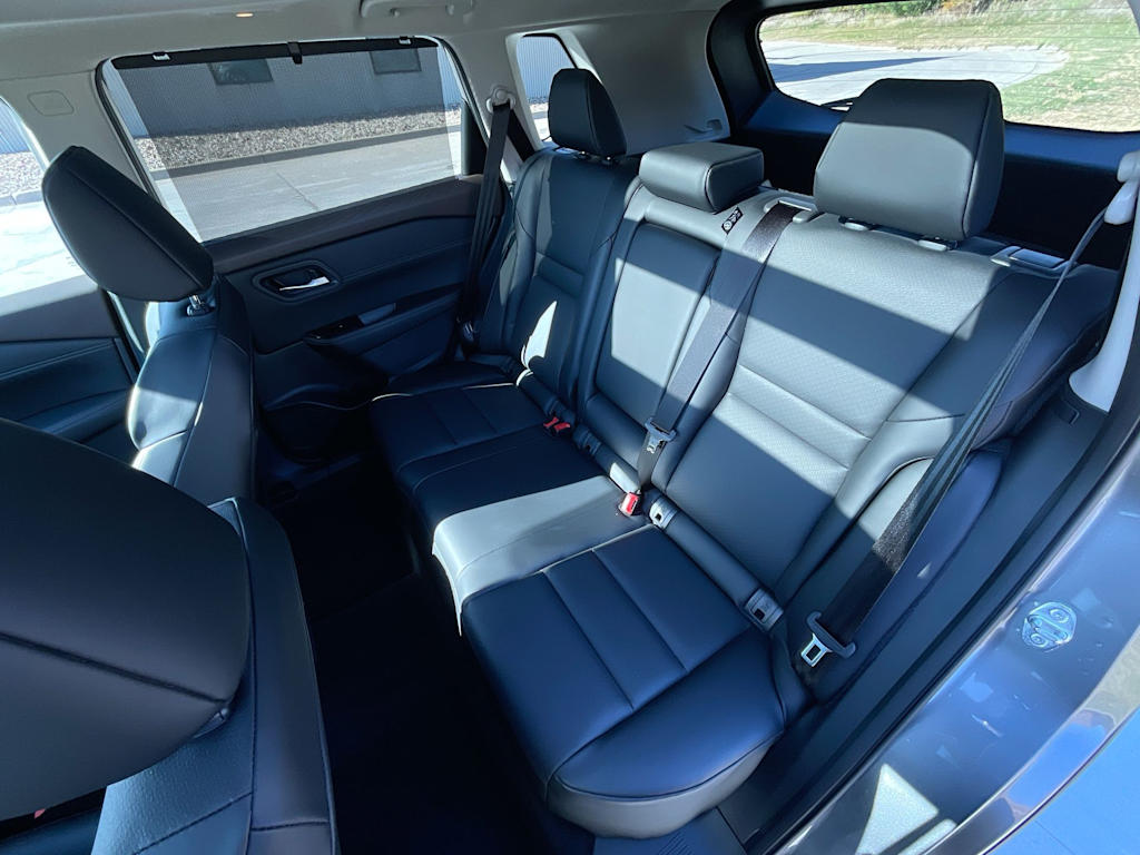 Thumbnail: 2023 Nissan Rogue - 13