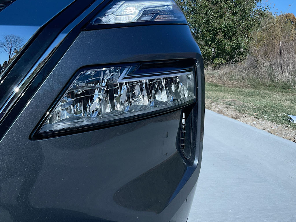 Thumbnail: 2023 Nissan Rogue - 7