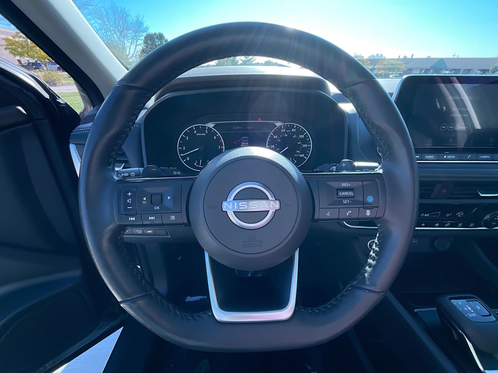 Thumbnail: 2023 Nissan Rogue - 14