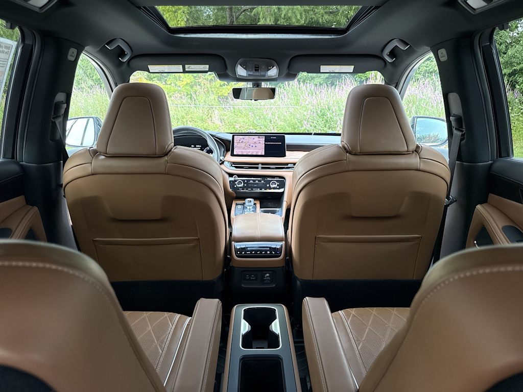 Thumbnail: 2022 INFINITI QX60 - 12