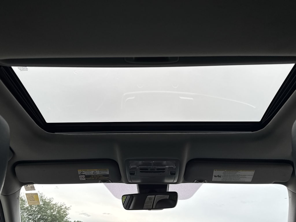 Thumbnail: 2017 Toyota Highlander - 28