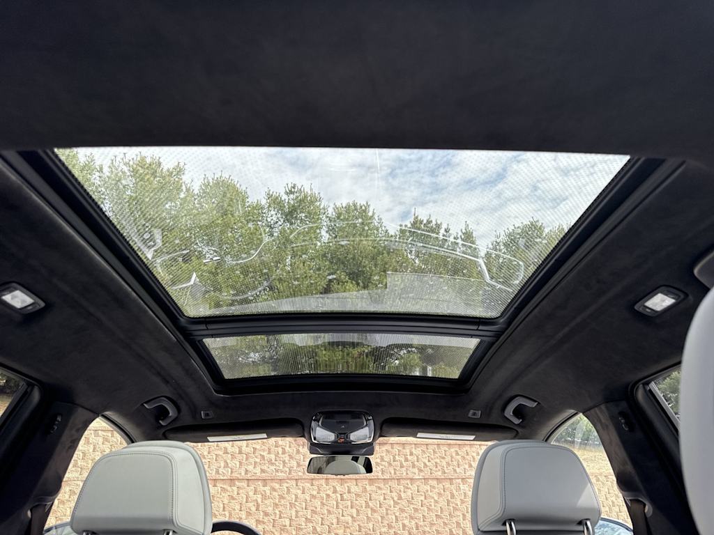 Thumbnail: 2024 BMW X7 - 30