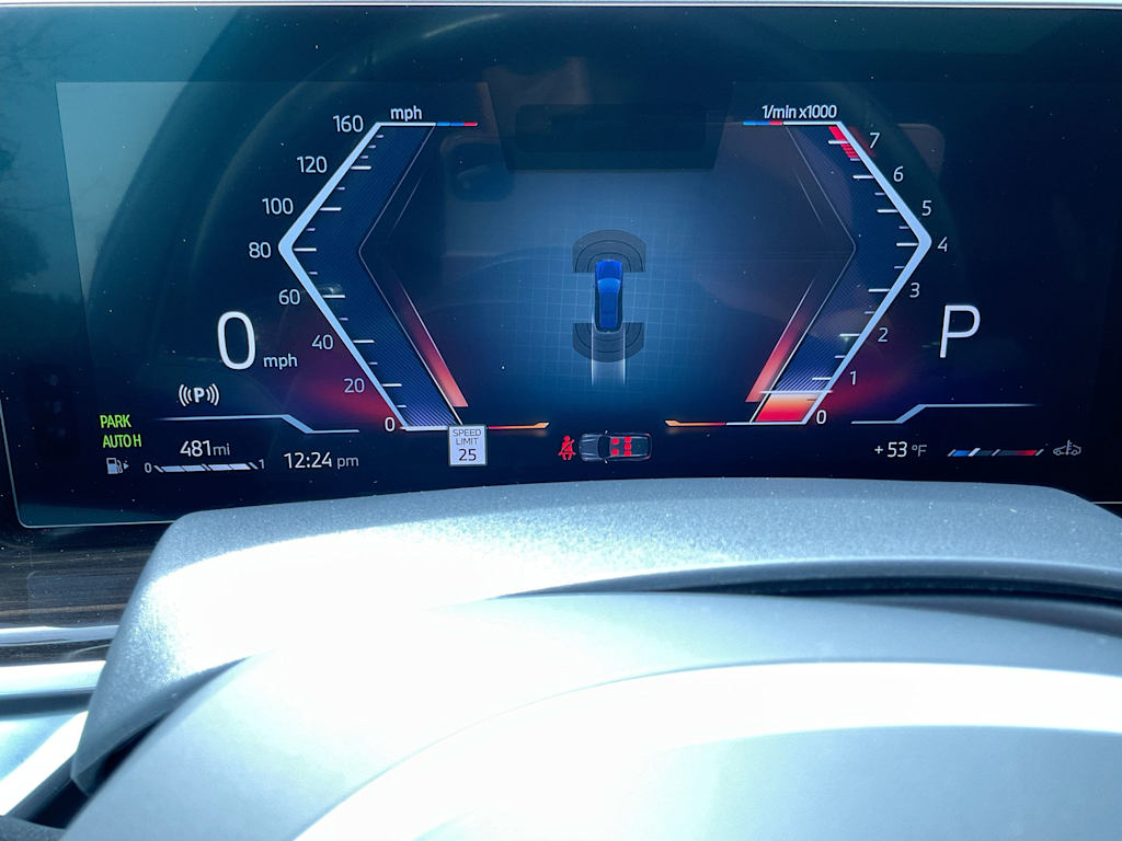 Thumbnail: 2023 BMW X7 - 17