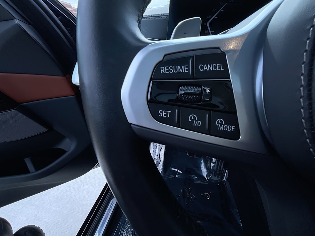 Thumbnail: 2023 BMW X7 - 33