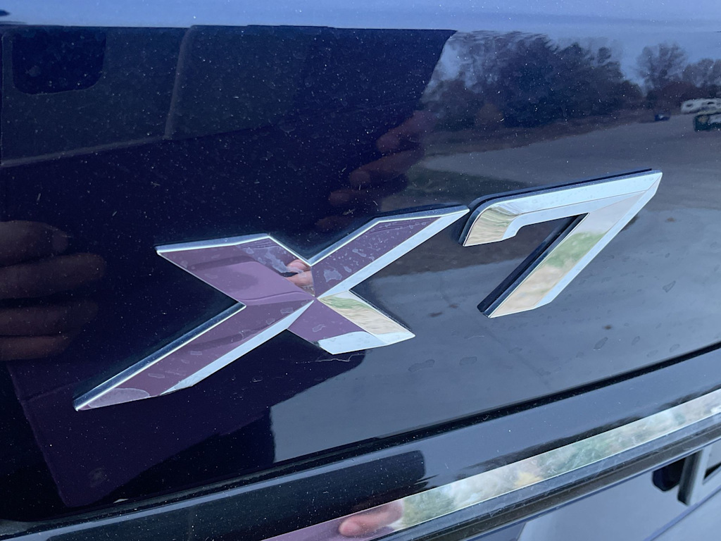 Thumbnail: 2023 BMW X7 - 30