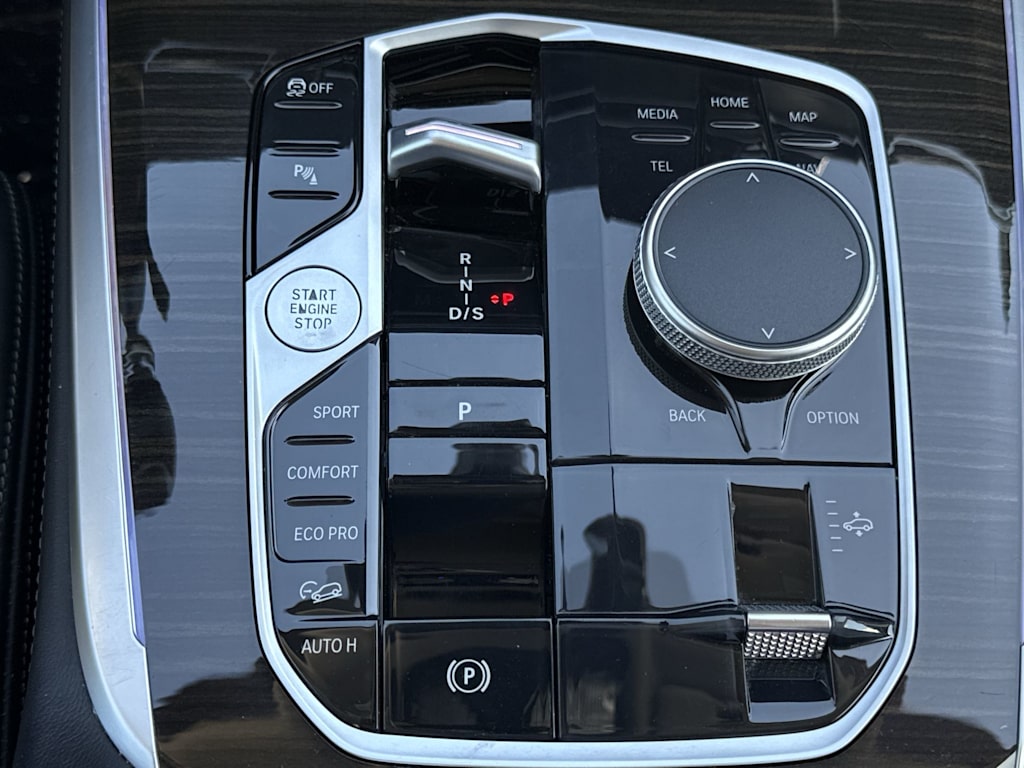 Thumbnail: 2023 BMW X7 - 38