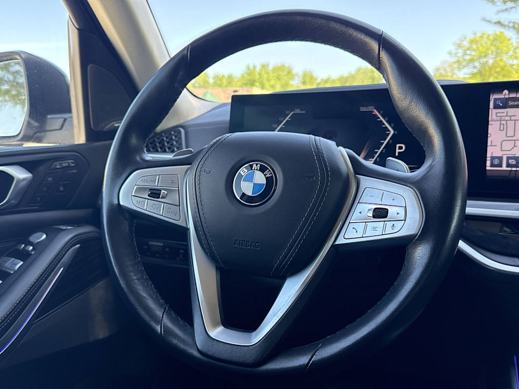 Thumbnail: 2023 BMW X7 - 9