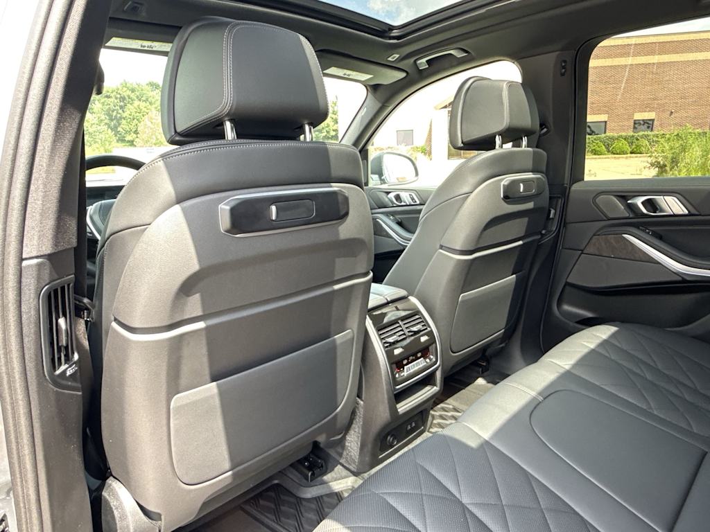 Thumbnail: 2024 BMW X5 - 13