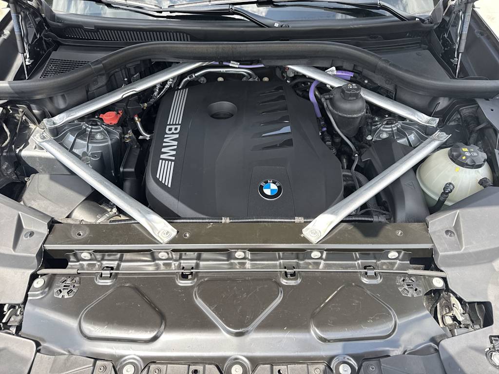 Thumbnail: 2024 BMW X5 - 9