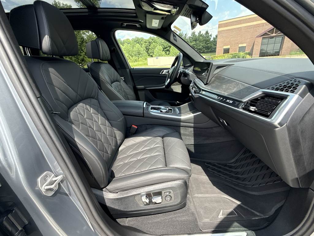 Thumbnail: 2024 BMW X5 - 31