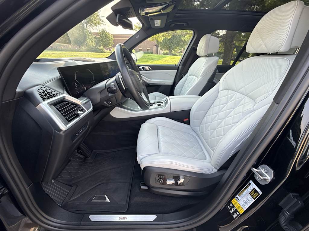 Thumbnail: 2024 BMW X5 - 11