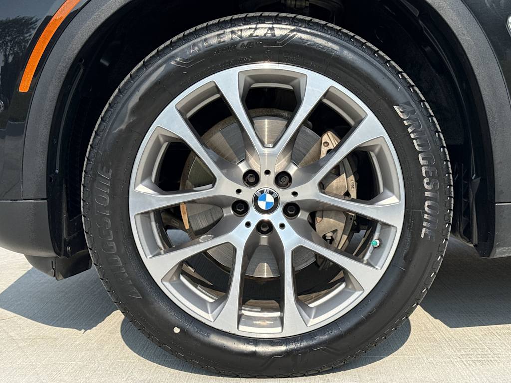 Thumbnail: 2024 BMW X5 - 8