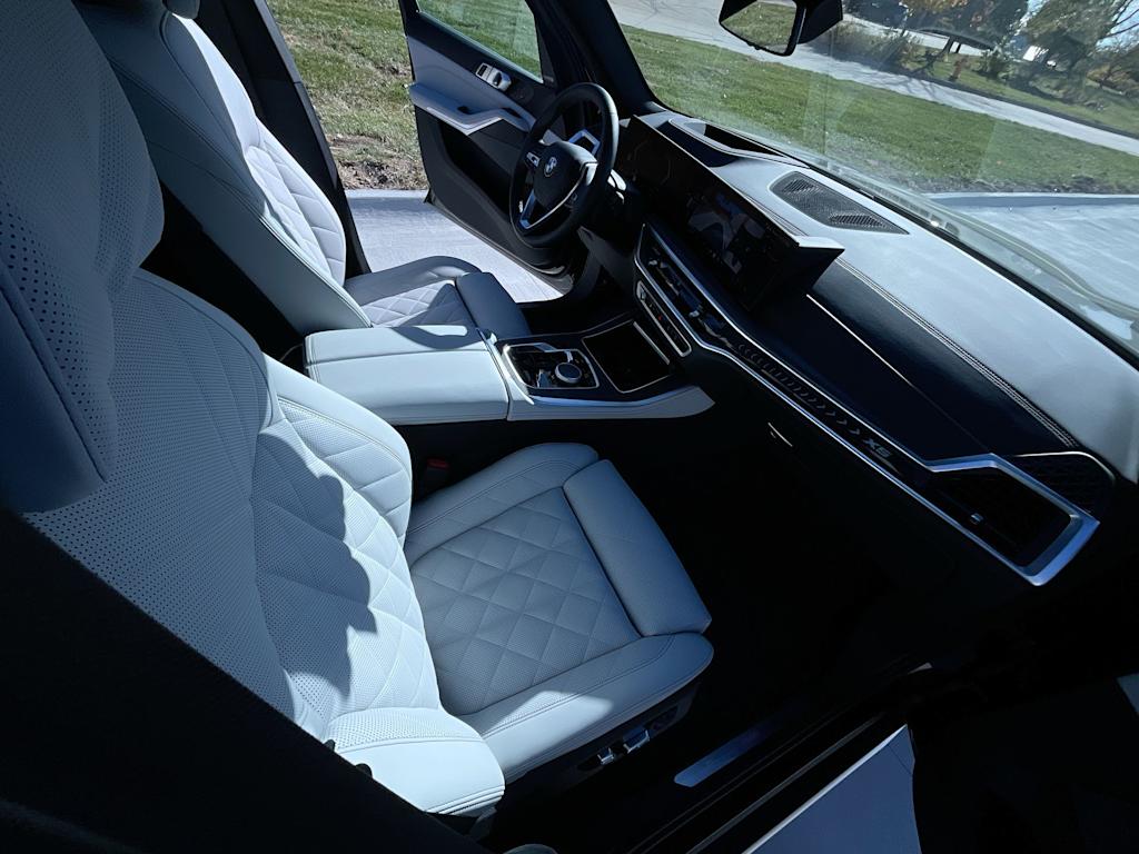 Thumbnail: 2024 BMW X5 - 27