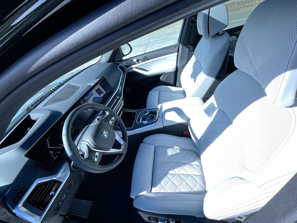 Thumbnail: 2024 BMW X5 - 12