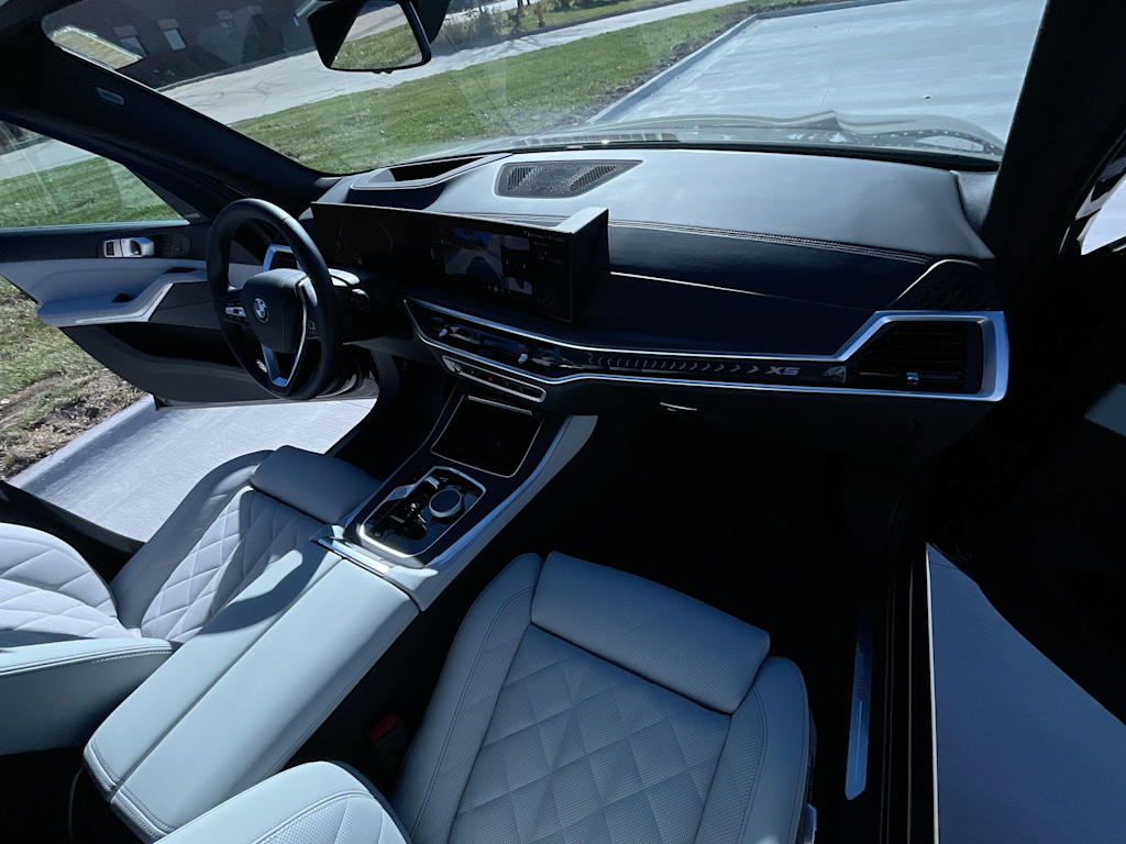 Thumbnail: 2024 BMW X5 - 2