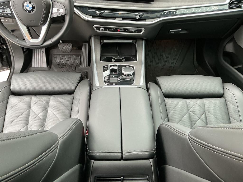 Thumbnail: 2024 BMW X5 - 13