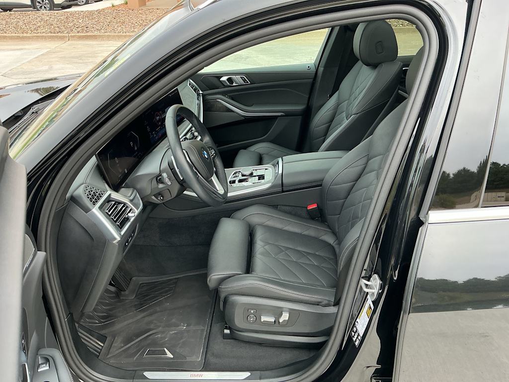 Thumbnail: 2024 BMW X5 - 10