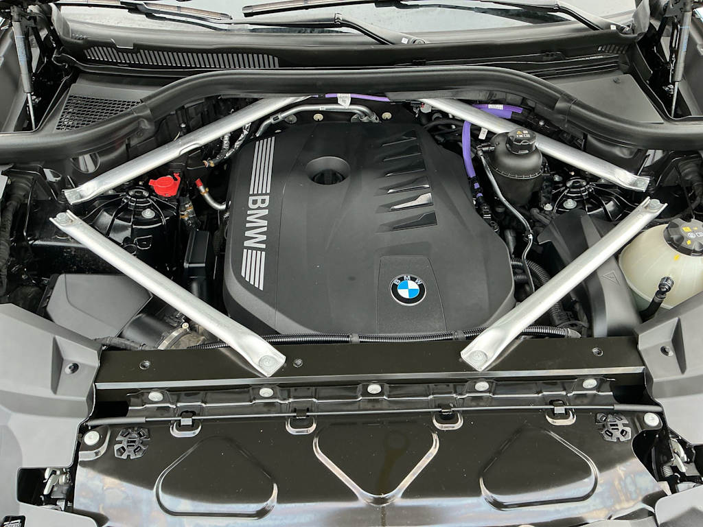 Thumbnail: 2024 BMW X5 - 8