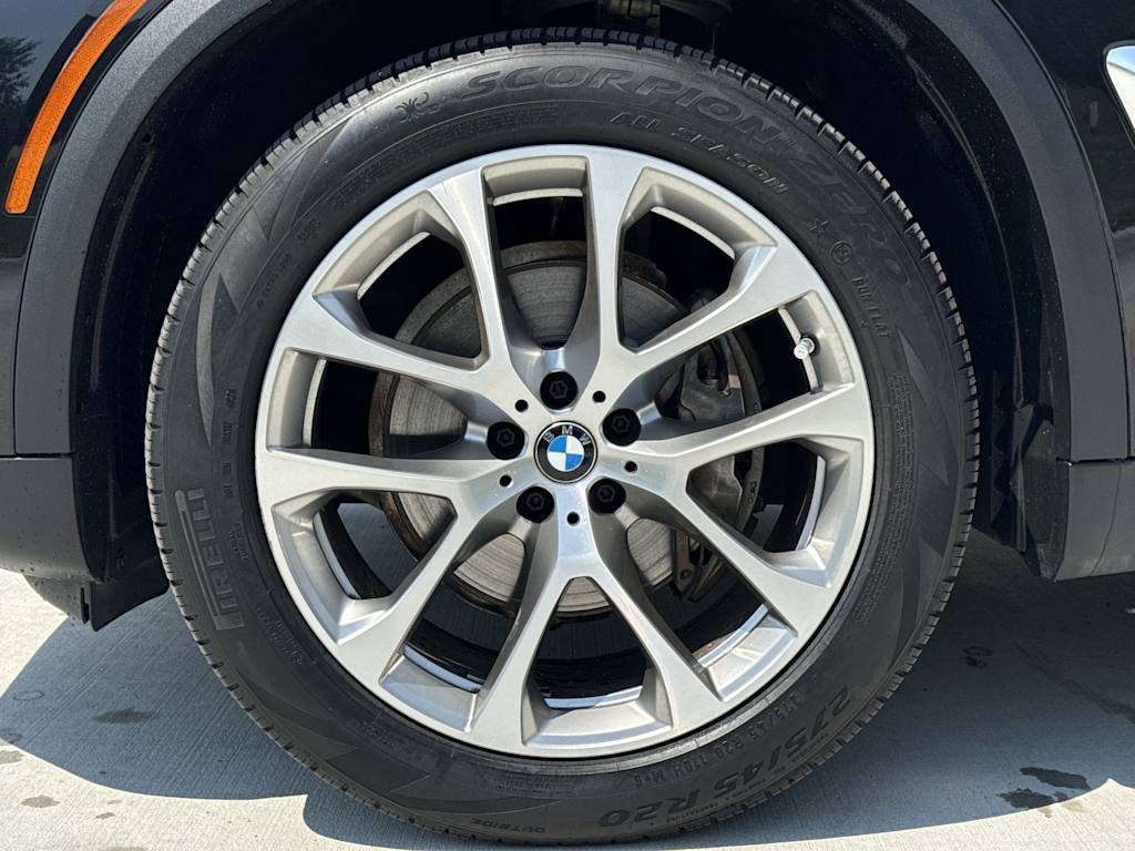 Thumbnail: 2024 BMW X5 - 8