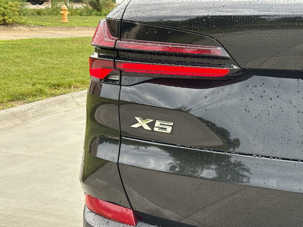 Thumbnail: 2024 BMW X5 - 24