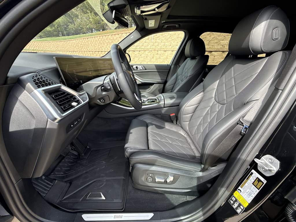 Thumbnail: 2024 BMW X5 - 11