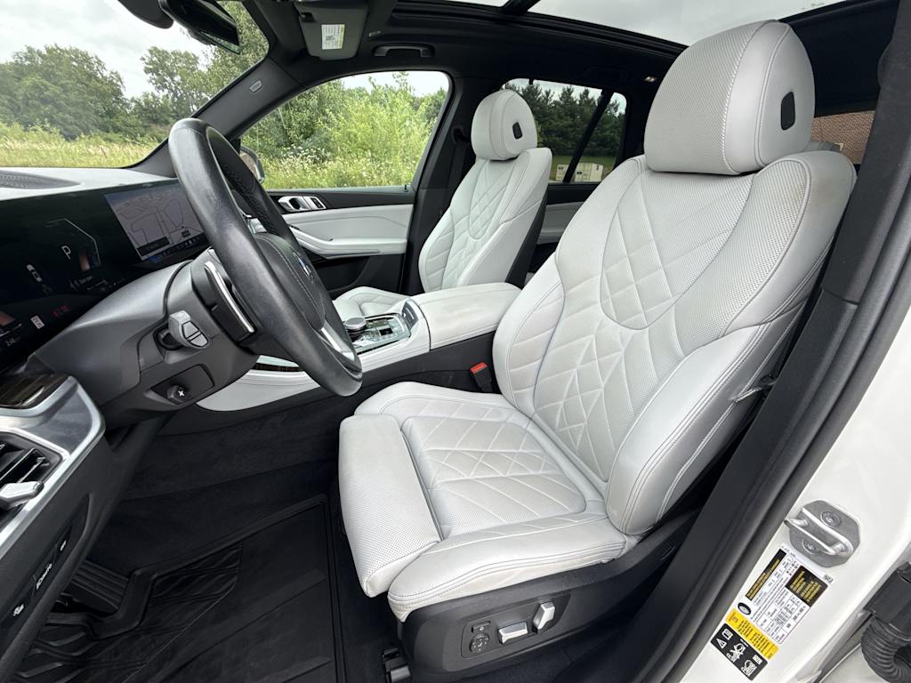 Thumbnail: 2024 BMW X5 - 12