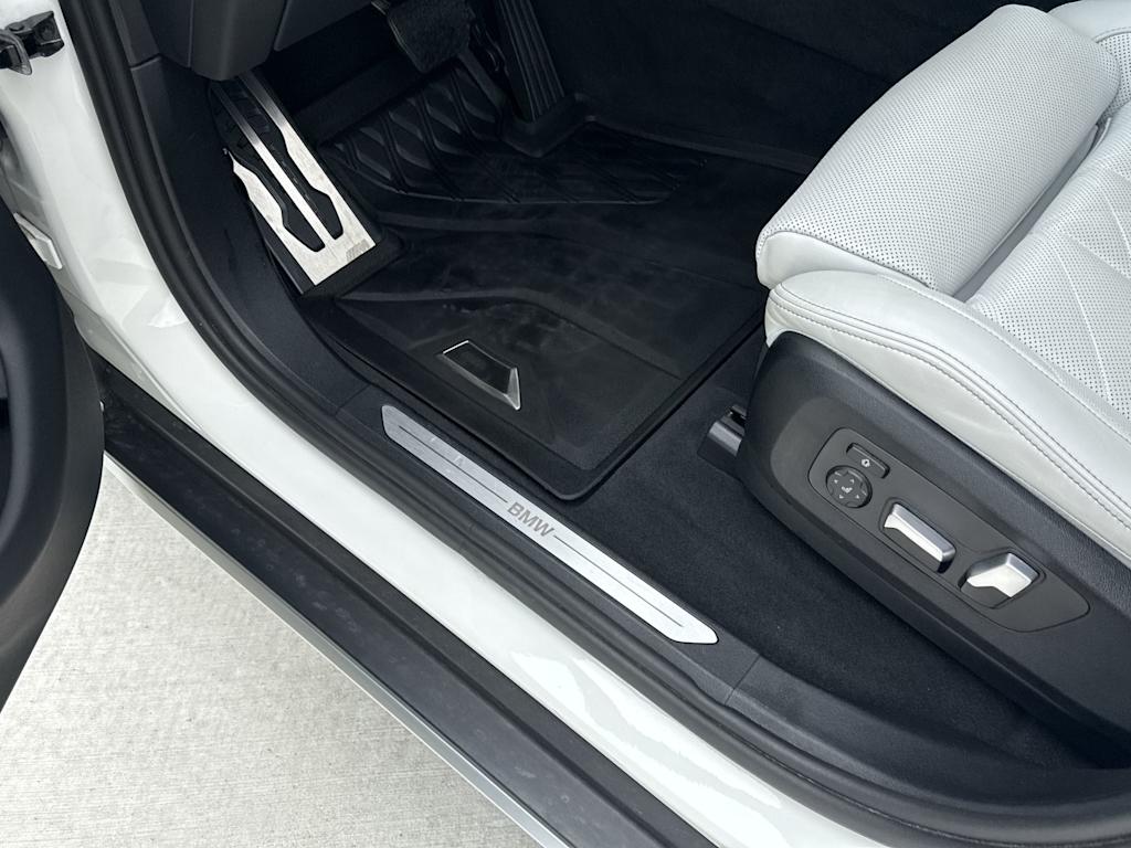 Thumbnail: 2024 BMW X5 - 44