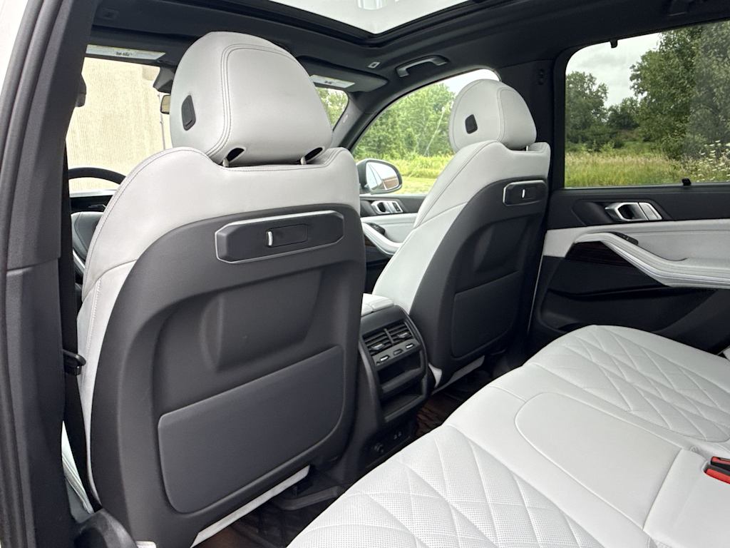 Thumbnail: 2024 BMW X5 - 13