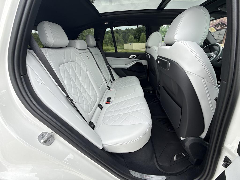 Thumbnail: 2024 BMW X5 - 29