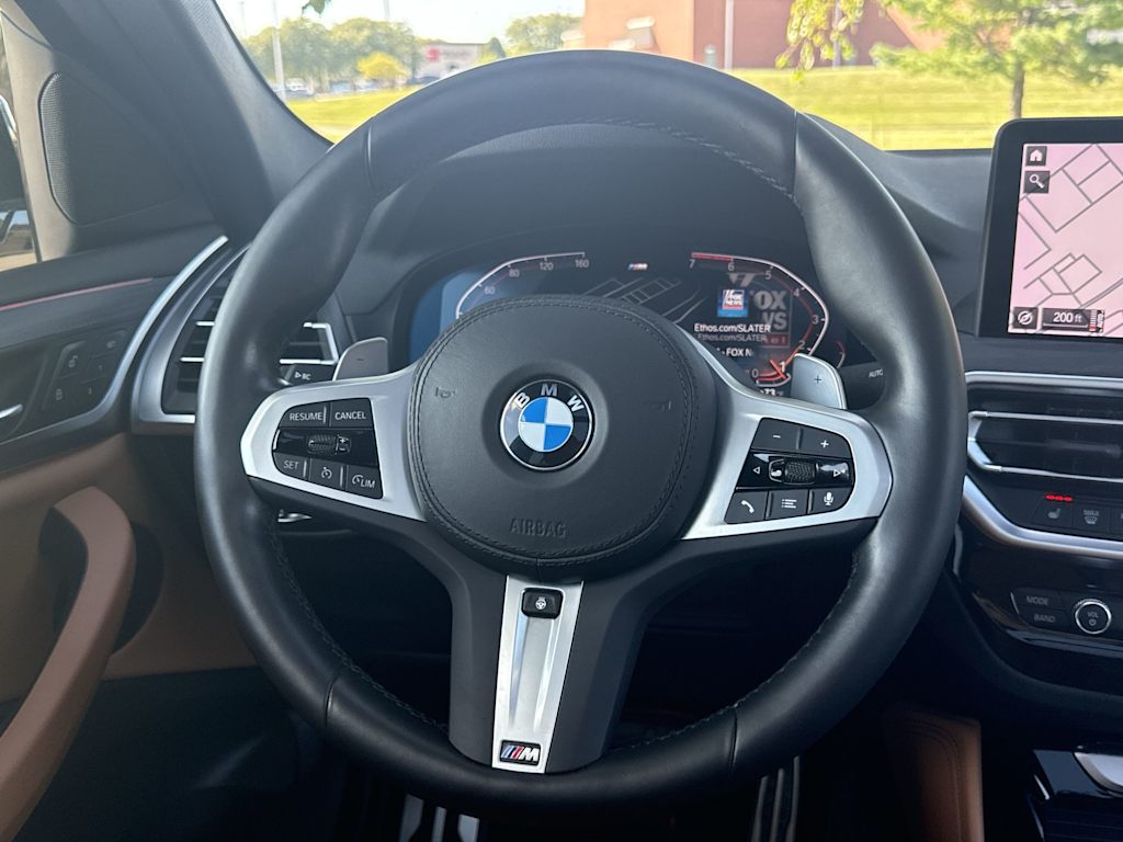 Thumbnail: 2022 BMW X4 - 10