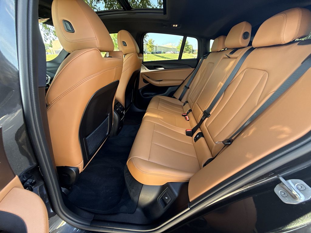 Thumbnail: 2022 BMW X4 - 29