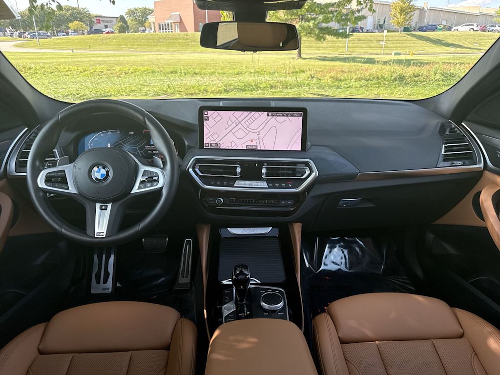 Thumbnail: 2022 BMW X4 - 2
