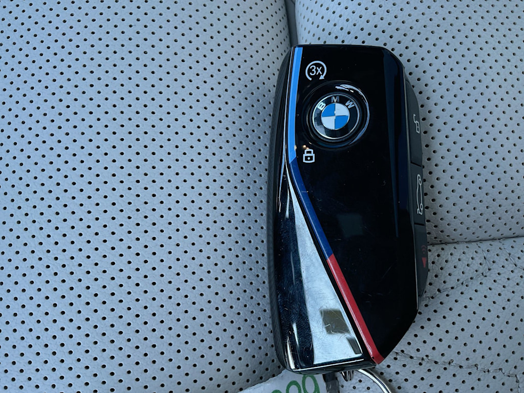 Thumbnail: 2025 BMW X7 - 20