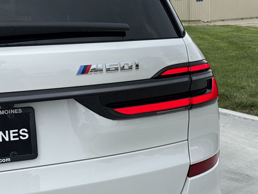 Thumbnail: 2024 BMW X7 - 42