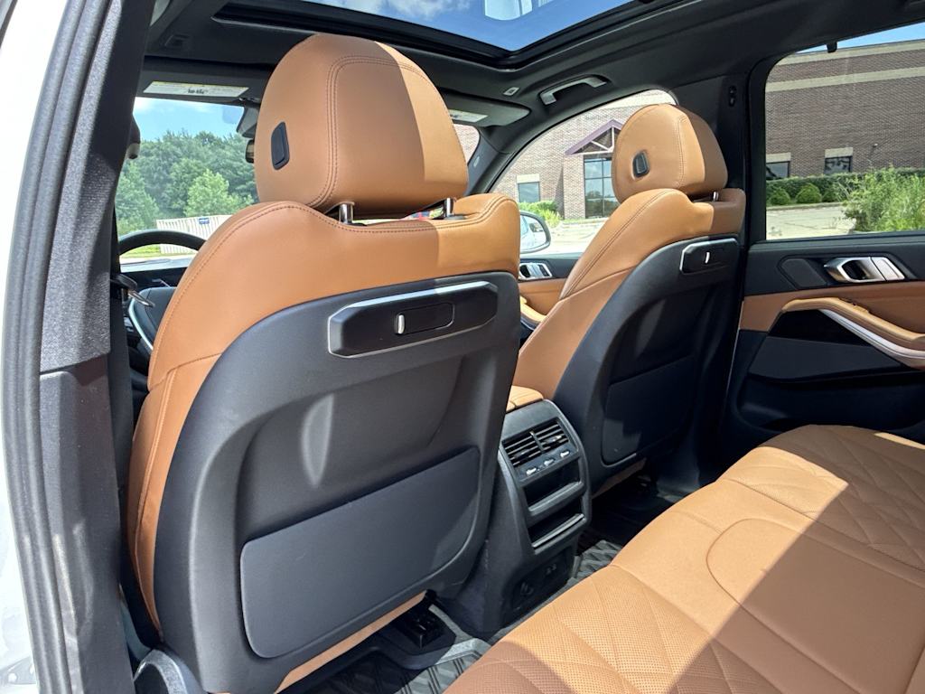 Thumbnail: 2024 BMW X5 - 13