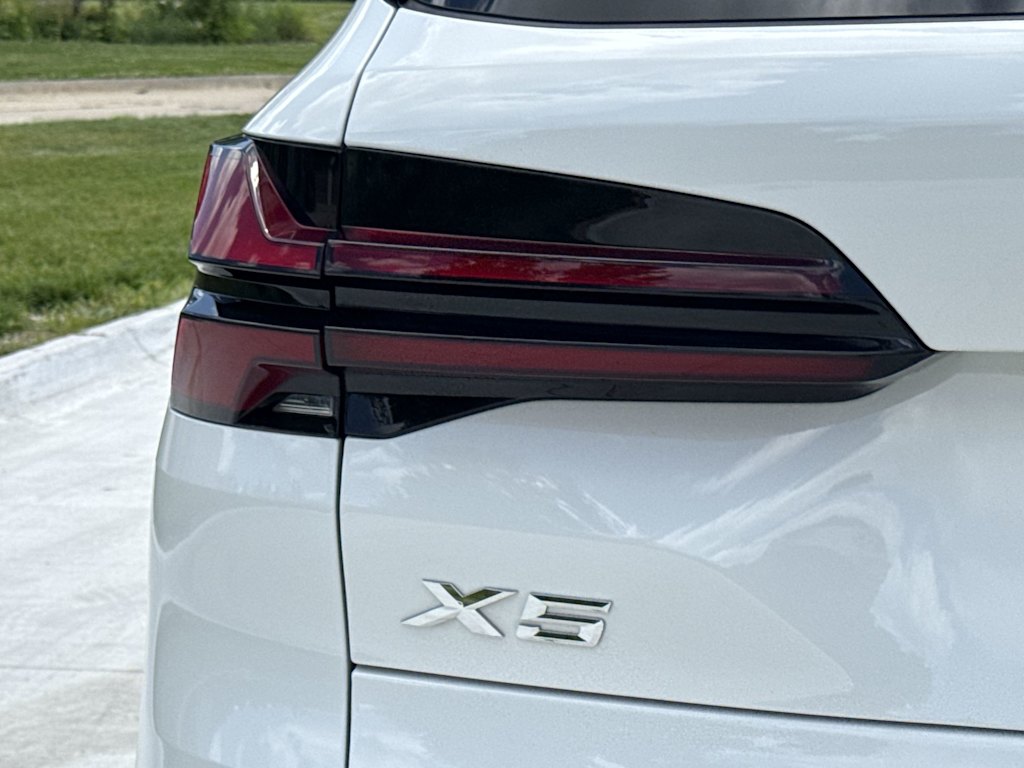 Thumbnail: 2024 BMW X5 - 25