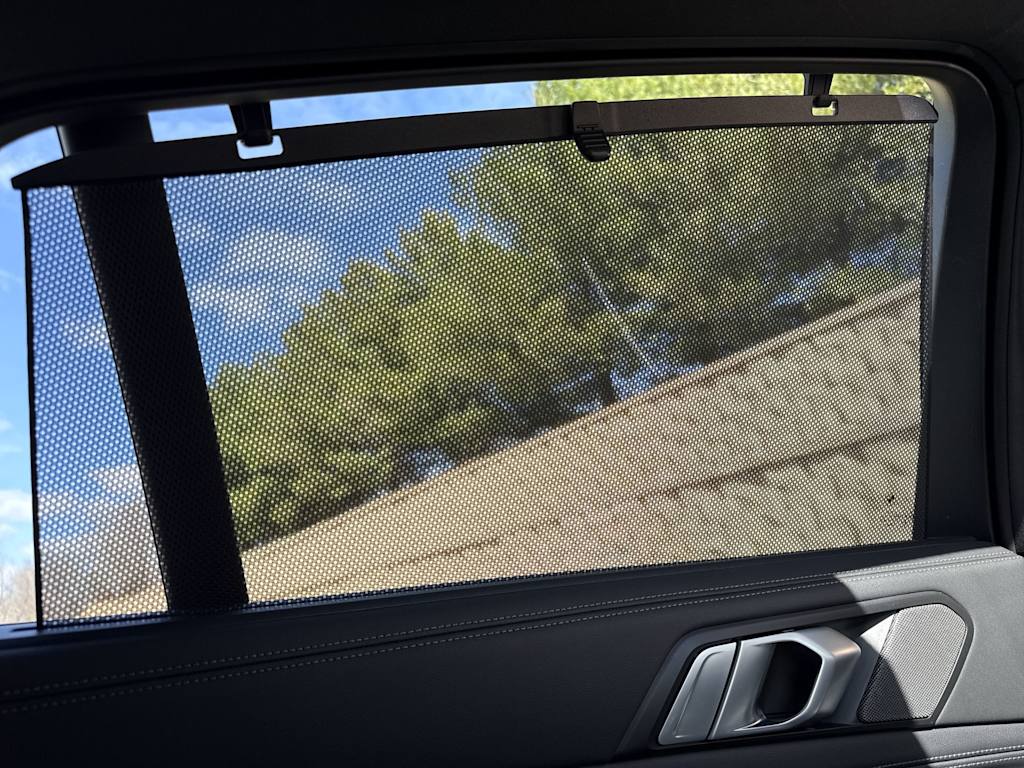 Thumbnail: 2025 BMW X6 - 43