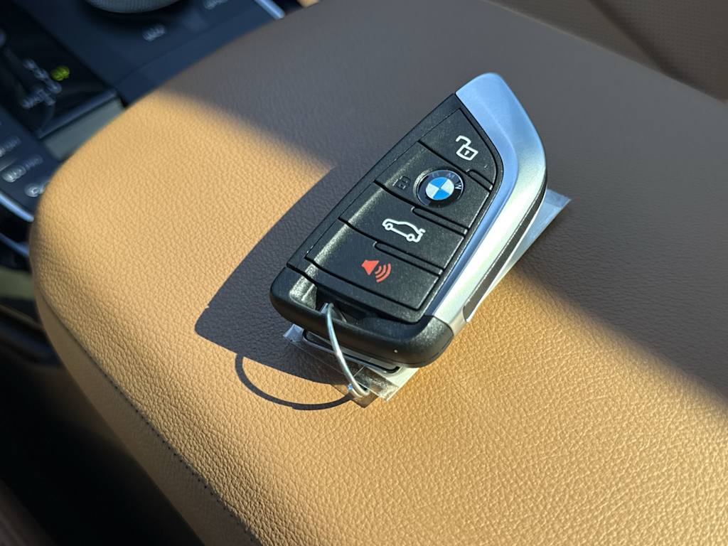 Thumbnail: 2023 BMW X3 - 19