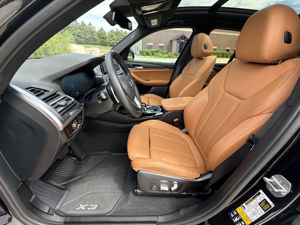 Thumbnail: 2023 BMW X3 - 11