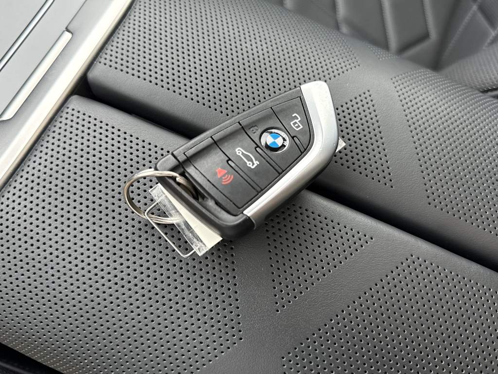 Thumbnail: 2023 BMW X3 - 18