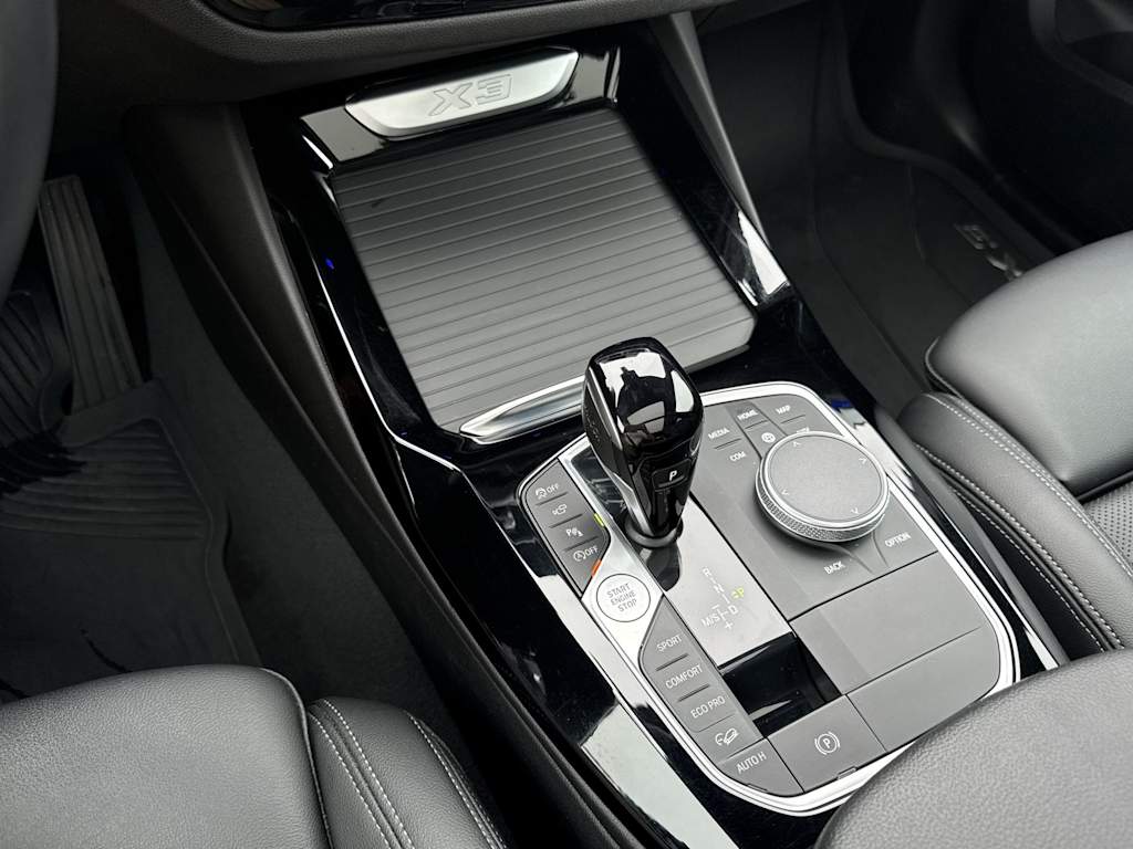 Thumbnail: 2023 BMW X3 - 16