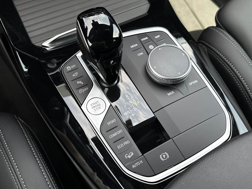 Thumbnail: 2024 BMW X3 - 38