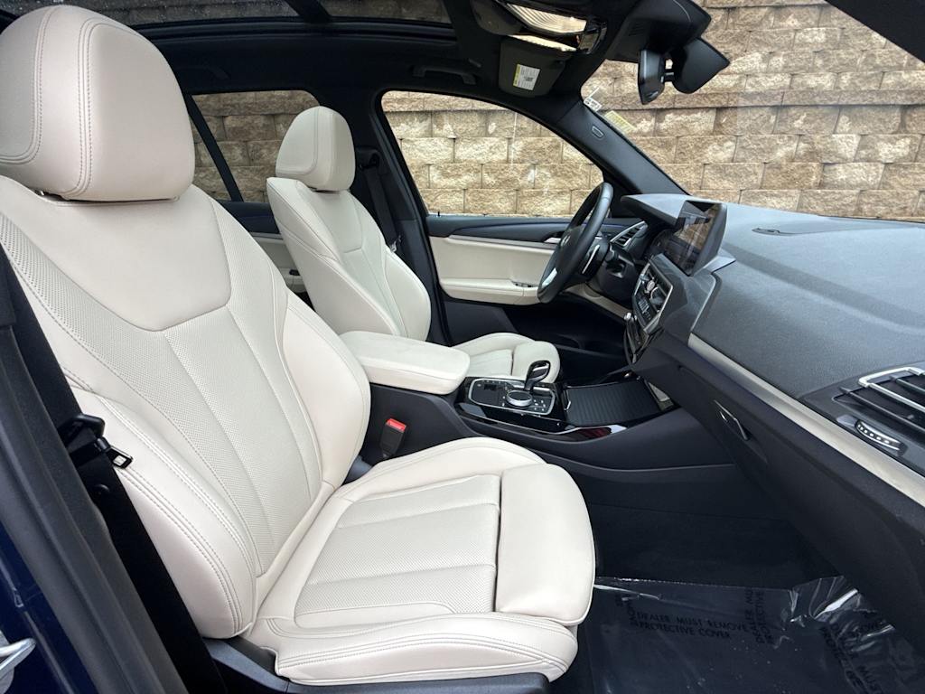 Thumbnail: 2024 BMW X3 - 31